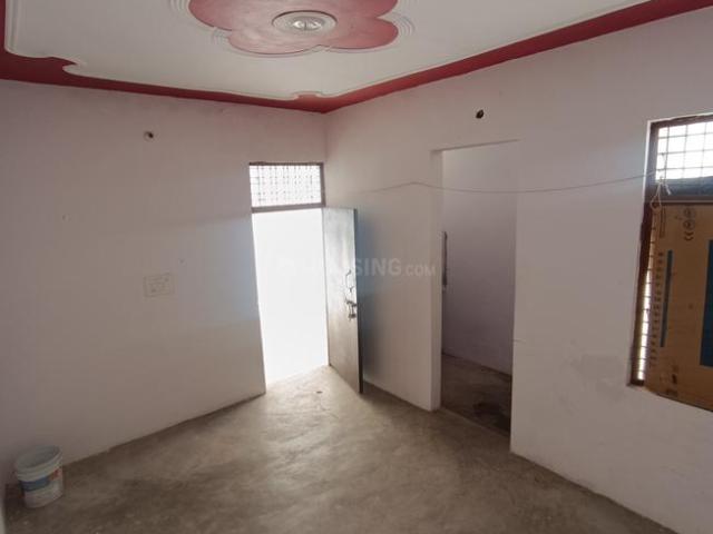 4 BHK Independent House in Shyam Nagar for rent Kanpur. The reference number is 19006558
