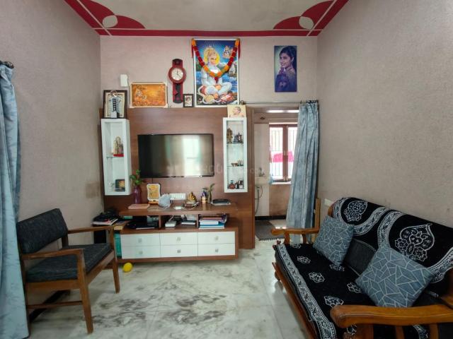 4 BHK Independent House in Shyamal for resale Ahmedabad. The reference number is 19822058
