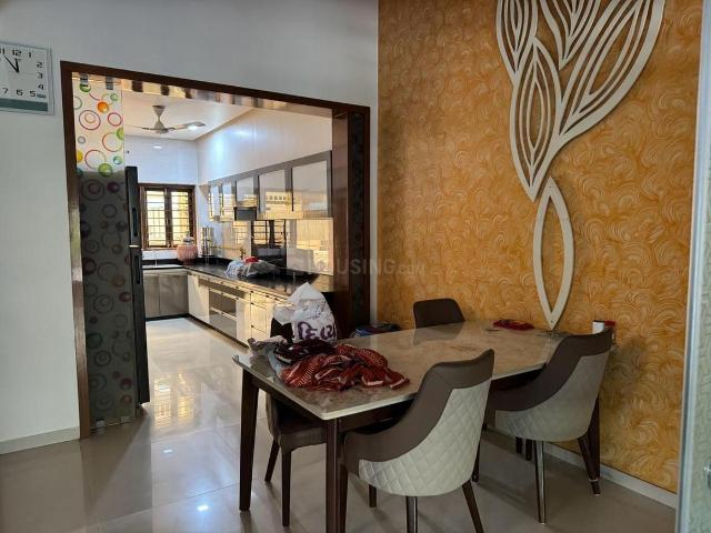 4 BHK Independent House in Sola for resale Ahmedabad. The reference number is 20999921
