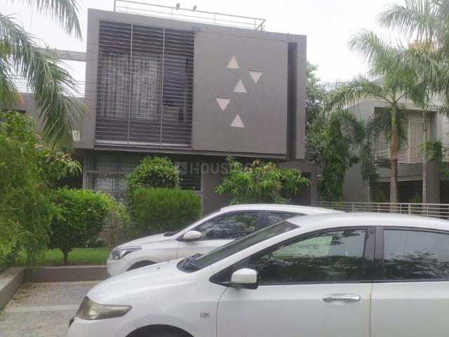 4 BHK Independent House in Sola for resale Ahmedabad. The reference number is 19203513