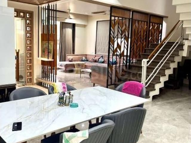 4 BHK Independent House in South Bopal for resale Ahmedabad. The reference number is 17988689