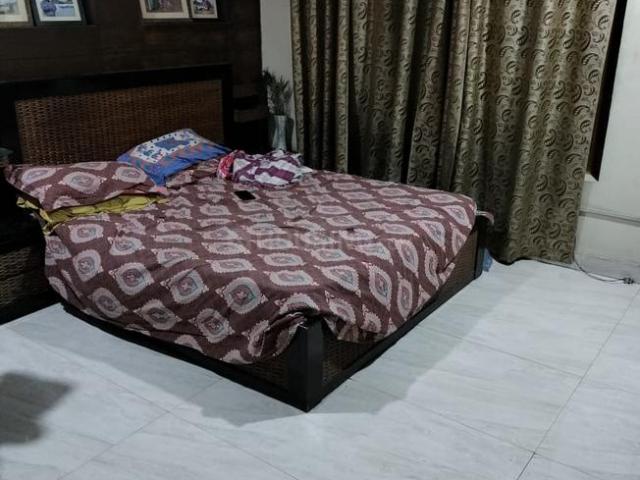 4 BHK Independent House in Swarn Nagari for rent Greater Noida. The reference number is 19018487