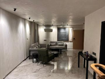4 BHK Penthouse in Bodakdev for resale Ahmedabad. The reference number is 20553177