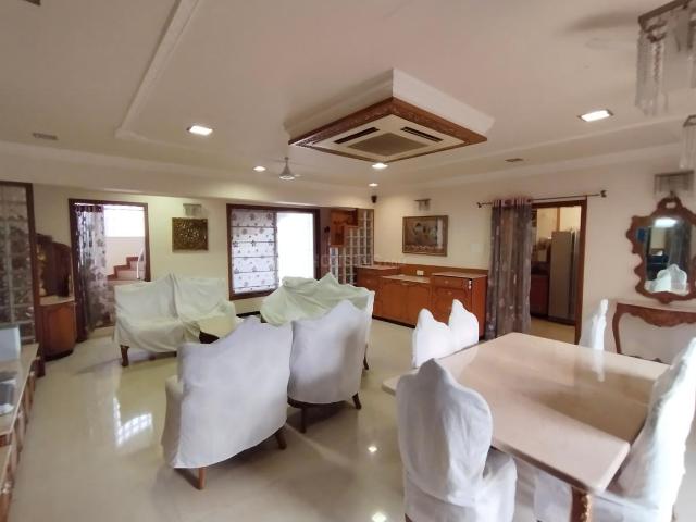 4 BHK Penthouse in Ghorpadi for resale Pune. The reference number is 21152185