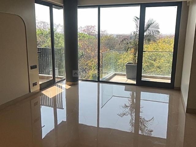 4 BHK Penthouse in Greater Kailash II for resale New Delhi. The reference number is 19694700