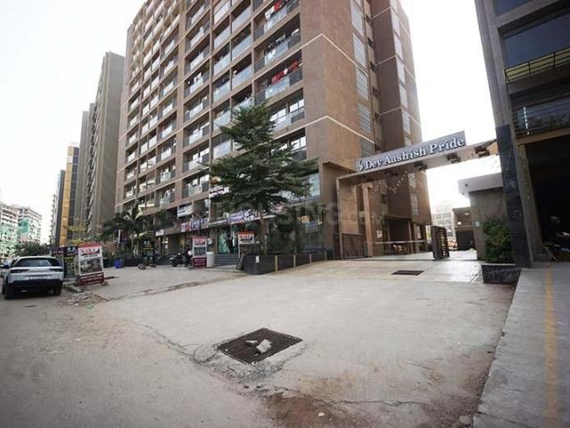 4 BHK Penthouse in Hanspura for resale Ahmedabad. The reference number is 21390703