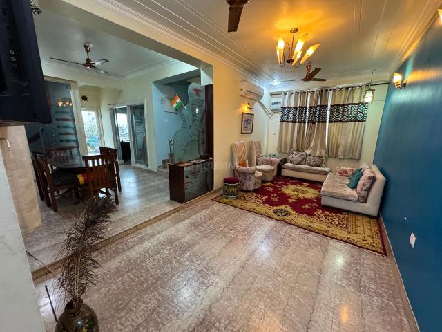 4 BHK Penthouse in Indirapuram for rent Ghaziabad. The reference number is 20956754