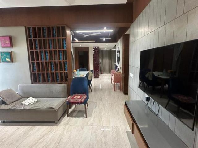 4 BHK Penthouse in Jodhpur for resale Ahmedabad. The reference number is 21107355