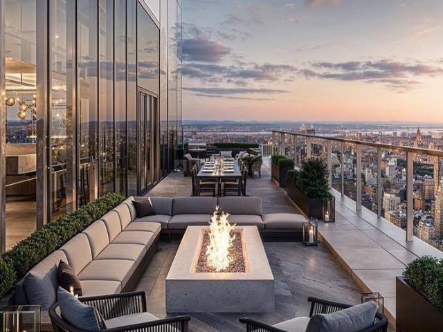 4 BHK Penthouse in Mundhwa for resale Pune. The reference number is 20563770
