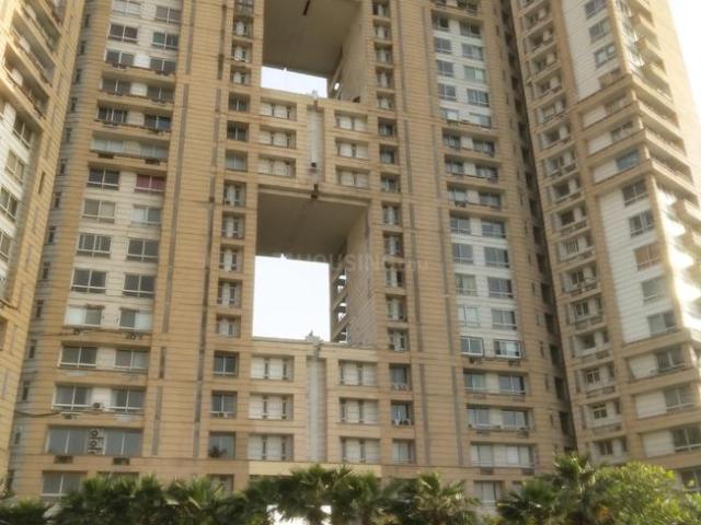 4 BHK Penthouse in Sector 128 for resale Noida. The reference number is 20753668