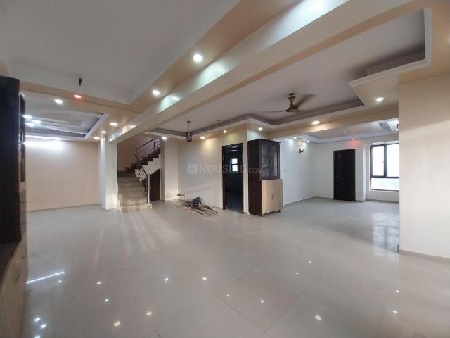 4 BHK Penthouse in Sector 137 for rent Noida. The reference number is 20463884