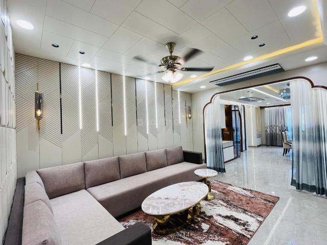 4 BHK Penthouse in Raja Park for resale Jaipur. The reference number is 19840899