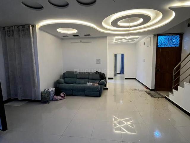 4 BHK Penthouse in Toli Chowki for rent Hyderabad. The reference number is 20986048