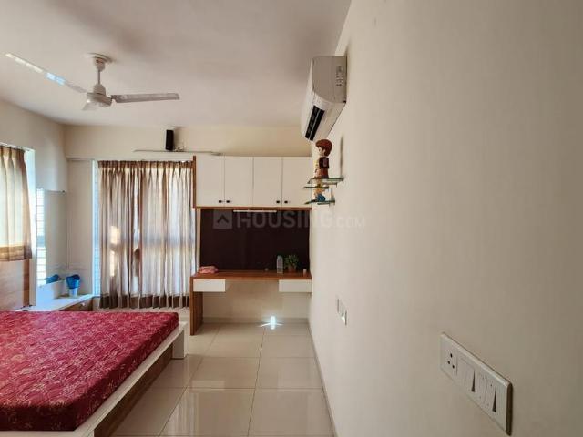 4 BHK Penthouse in Vaishno Devi Circle for rent Ahmedabad. The reference number is 21134514