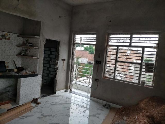 4 BHK Studio in Surya Nagar for rent Mathura. The reference number is 21353291