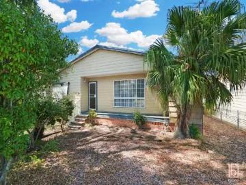 Tuggerah Lake, Jilliby, Wyong Region, Snapper Island