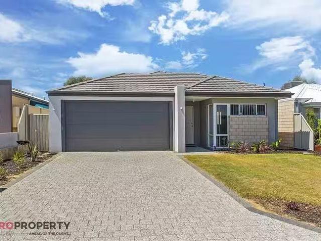 4 Bowline Avenue, Alkimos, WA 6038