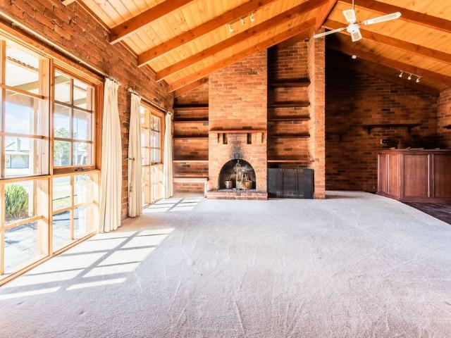 4 BR Family Living with Rustic Charm