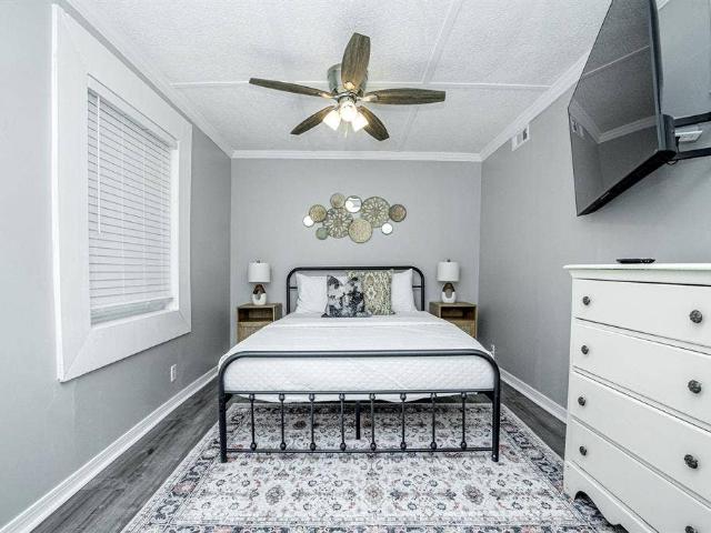 4 BR in Montgomery