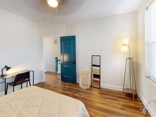 4 BR in Baltimore