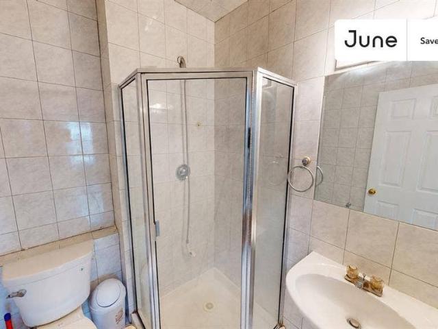 4 BR in Boston