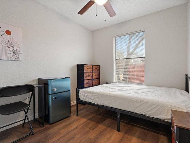 4 BR in Fort Worth
