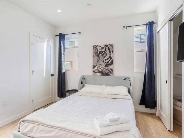 4 BR in Los Angeles