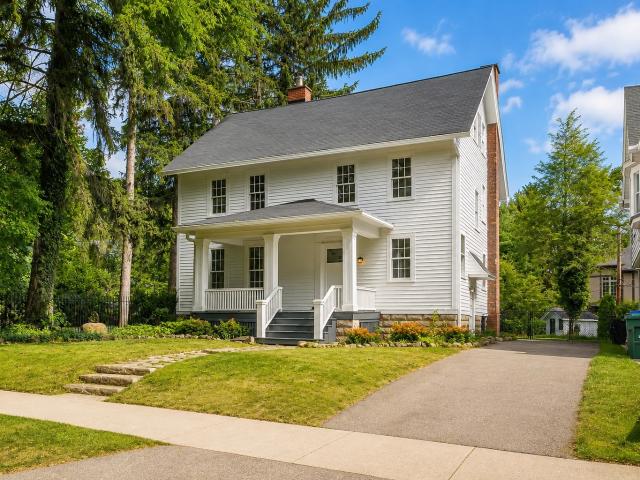 4 BR, 1.5 BA Apartment 1120 Park Ave, Rochester, NY 14610