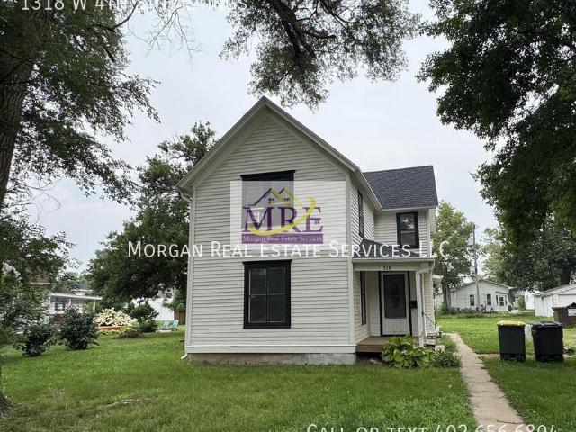 4 BR, 1.5 BA Apartment 1318 W 4th St Hastings, Hastings, NE 68901