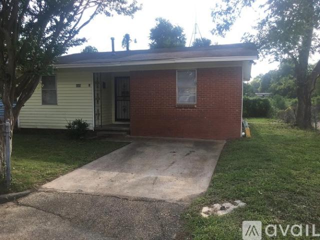 4 BR, 1.5 BA Apartment 165 Pleasant Ct, Jackson, MS 39203