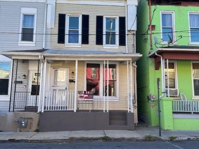 4 BR, 1.5 BA Apartment 16 S 11th St Lebanon, PA 17042