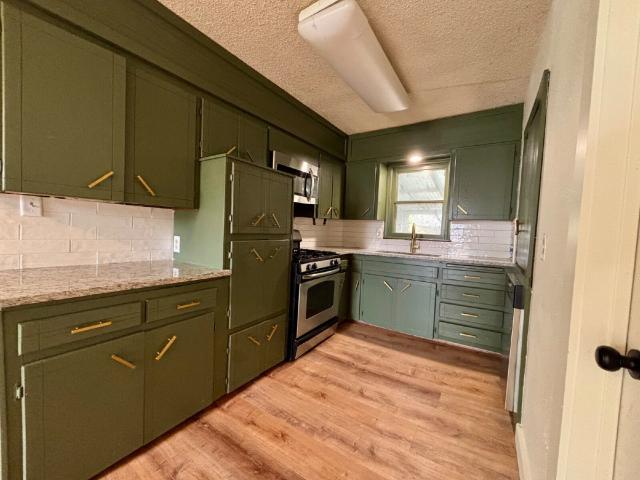 4 BR, 1.5 BA Apartment 312 North Atlanta Street, Owasso, OK 74055