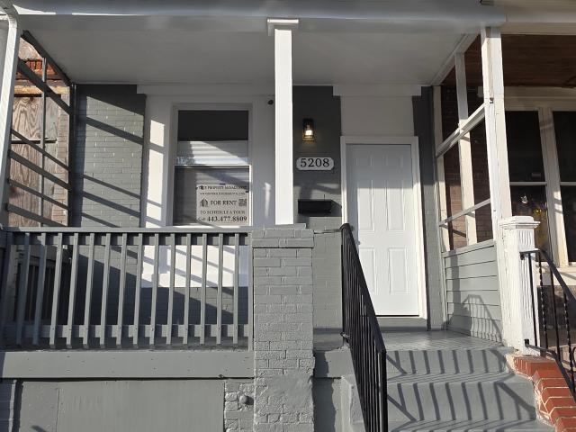 4 BR, 1.5 BA Apartment 5208 Denmore Ave, Baltimore, MD 21215