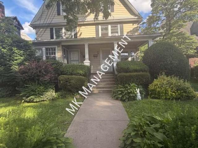 4 BR, 1.5 BA Apartment 571 Charles St, Kingston, PA 18704