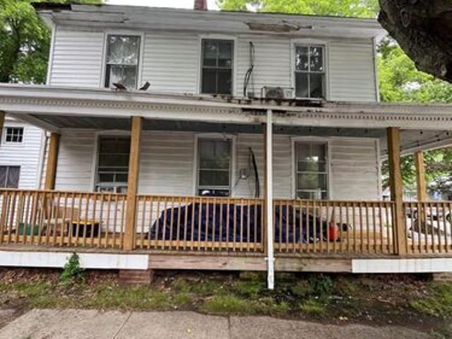 4 BR, 1.5 BA Apartment 605 Main St, West Point, VA 23181