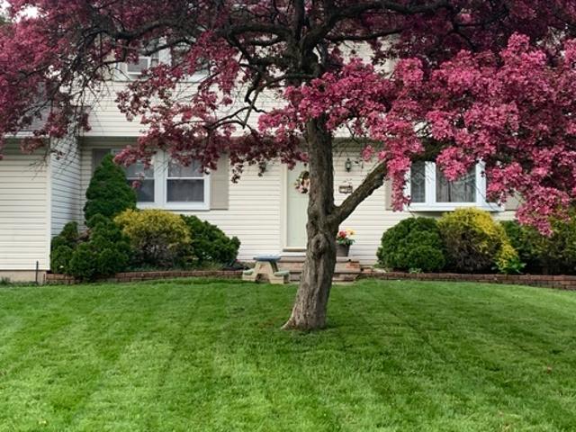 4 BR, 1.5 BA Apartment 7361 Cedar Post Road, Liverpool, NY 13088