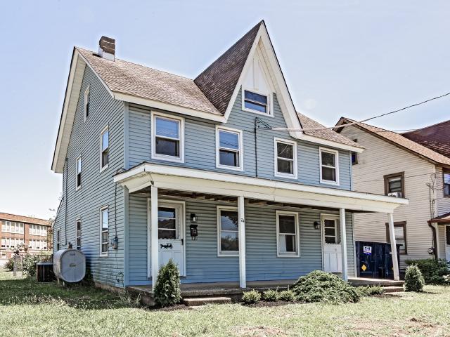 4 BR, 1.5 BA Apartment 74 S Broadway, Pennsville Township, NJ 08070
