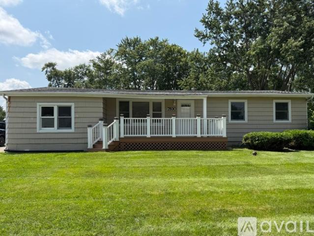 4 BR, 1.5 BA Apartment 7830 Hanley Street, Schererville, IN 46375