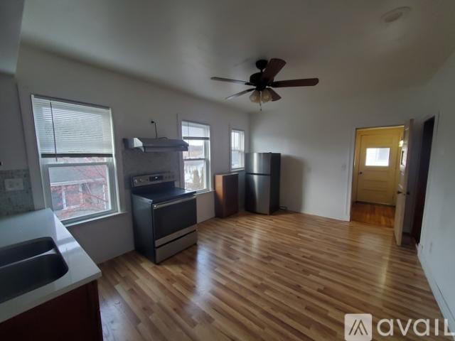 4 BR, 1.5 BA Apartment 80 Upland Road, Unit 2, Belmont, MA 02478