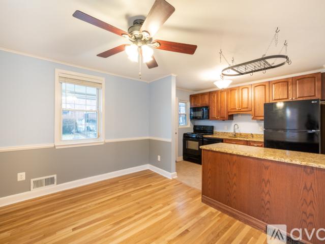 4 BR, 1.5 BA Apartment 8518 Water Oak Road, Parkville, MD 21234