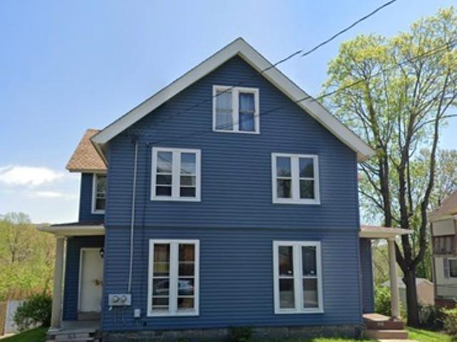4 BR, 1.5 BA Apartment 88 Ward St, Unit Unit Left, Naugatuck, CT 06770