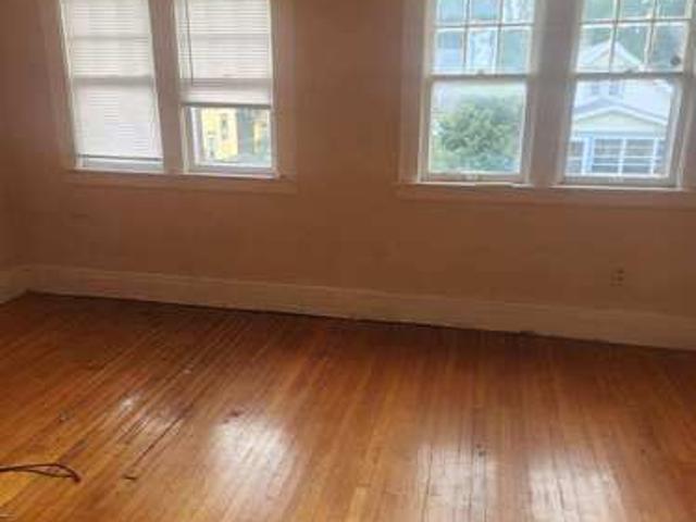 4 BR, 1 BA Apartment W Roswell Ave, Nedrow, NY 13120
