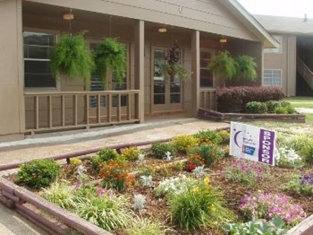 4 BR, 1 BA Apartment 15491 Highway 39, North, DeKalb, MS 39328
