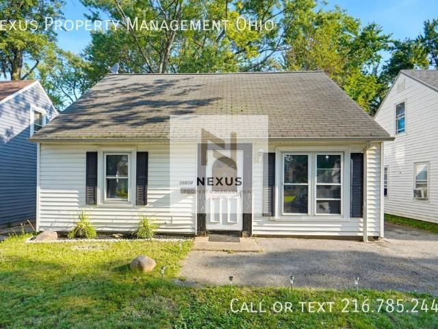 4 BR, 1 BA Apartment 18614 Homeway Rd, Cleveland, OH 44135