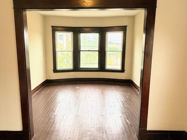4 BR, 1 BA Apartment 1943 Niagara St, Buffalo, NY 14207