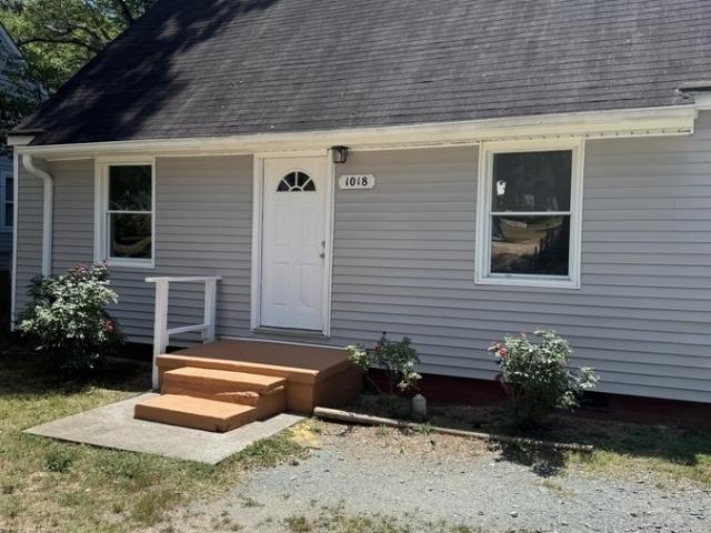 4 BR, 1 BA Apartment 1018 Nancy Ln SE, Winston Salem, NC 27107