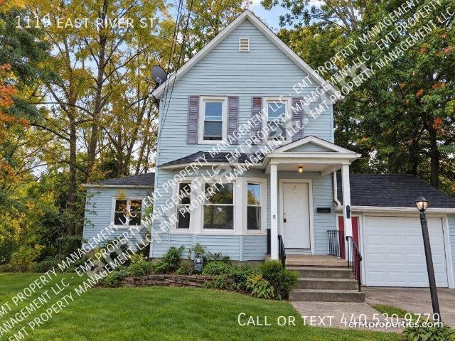 4 BR, 1 BA Apartment 1119 east river st, elyria, OH 44035