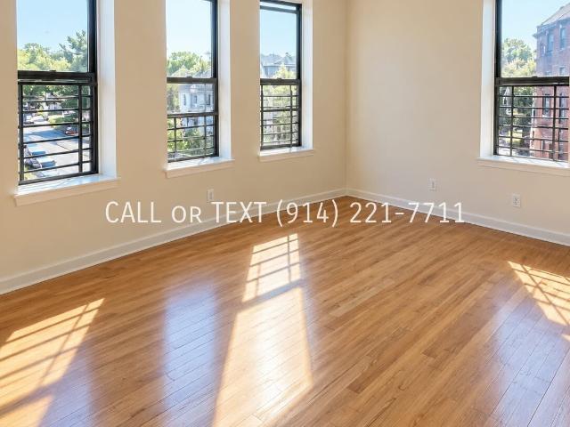 4 BR, 1 BA Apartment 290 Hawthorne Ave, Yonkers, NY 10701