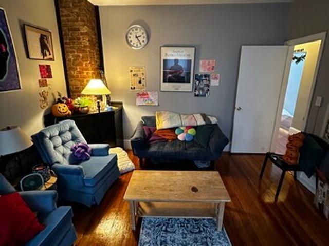 4 BR, 1 BA Apartment 20 Lawn St, Unit 3, Boston, MA 02130