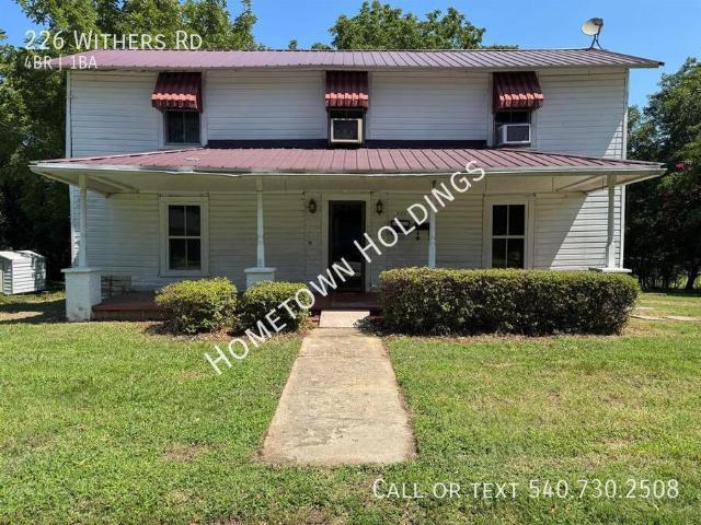4 BR, 1 BA Apartment 226 Withers Rd, Danville, VA 24541